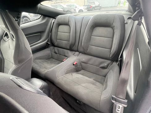 Used 2018 Ford Mustang Shelby GT350 w/ Electronics Package RWD image 8