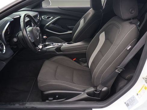 Used 2023 Chevrolet Camaro LT w/ Technology Package RWD image 13