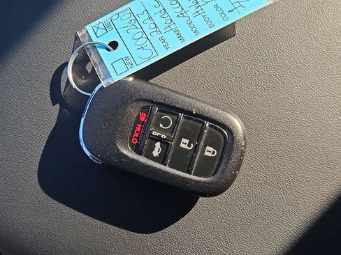 Used 2023 Honda Accord Touring image 34