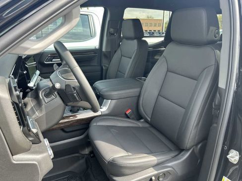 New 2026 GMC Sierra 1500 Elevation w/ Elevation Premium Package AWD/4WD image 19