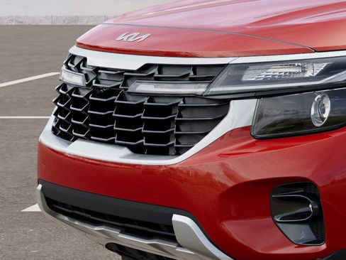 New 2026 Kia Seltos S image 14