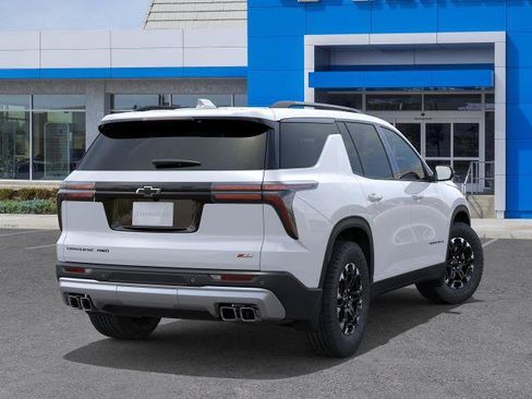 New 2027 Chevrolet Traverse Z71 w/ LPO, Floor Liner Package AWD/4WD image 28