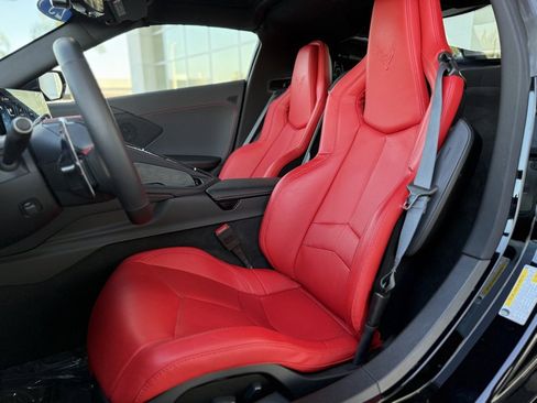 Used 2025 Chevrolet Corvette Z06 image 12