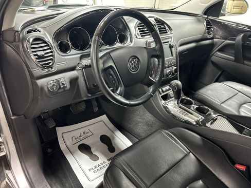 Used 2017 Buick Enclave Leather AWD/4WD image 11