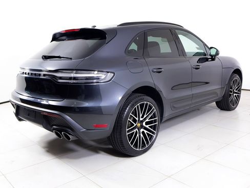 Certified 2026 Porsche Macan AWD/4WD image 35