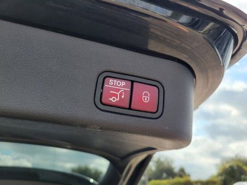 Used 2017 Mercedes-Benz GLE 63 AMG S image 7