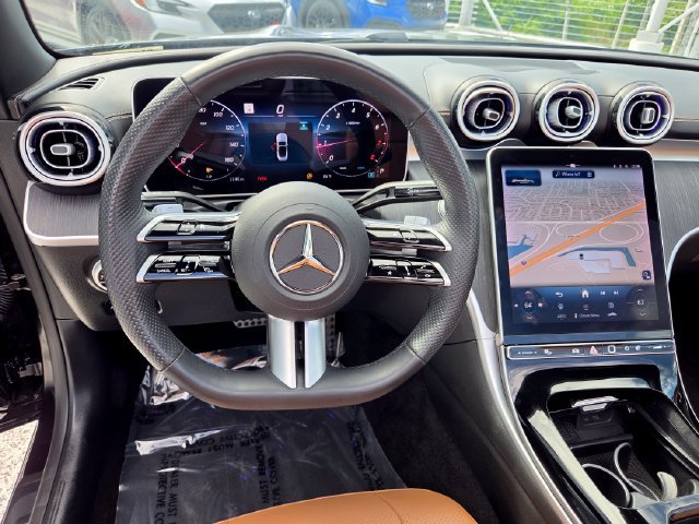 Used 2024 Mercedes-Benz CLE 300 4MATIC Cabriolet image 28