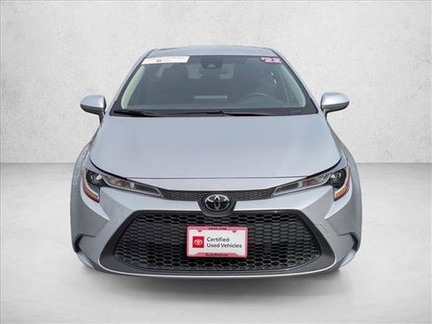 Certified 2022 Toyota Corolla LE image 2