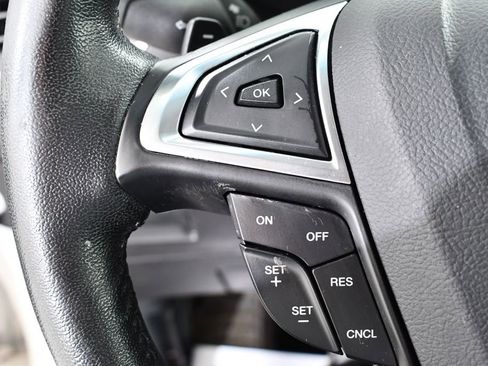 Used 2016 Ford Edge SEL w/ Equipment Group 201A AWD/4WD image 30