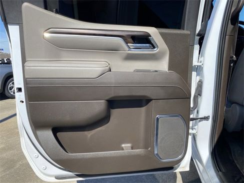 Used 2023 GMC Sierra 1500 SLT w/ SLT Premium Package image 39