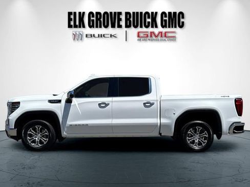 Used 2025 GMC Sierra 1500 SLT AWD/4WD image 7