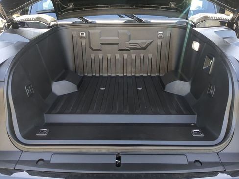 Used 2025 GMC Hummer EV 2X AWD/4WD image 34