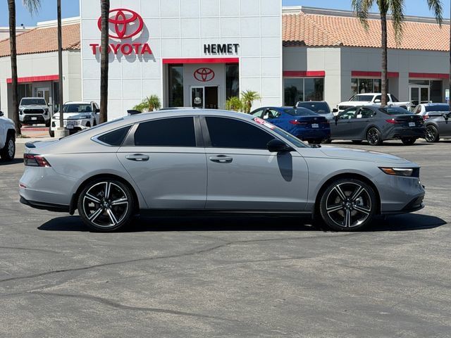 Used 2024 Honda Accord Sport image 4
