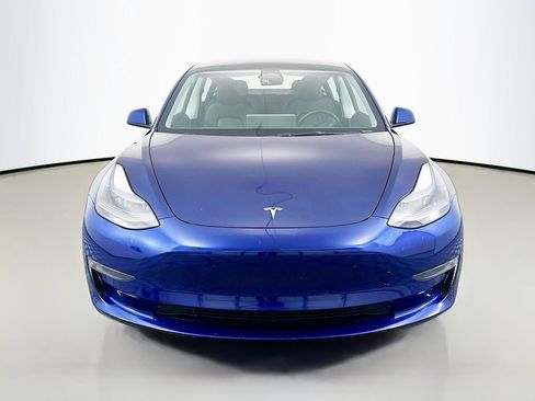 Used 2023 Tesla Model 3 Standard Range RWD image 2