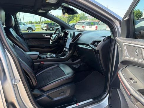Used 2021 Ford Edge ST-Line FWD image 6