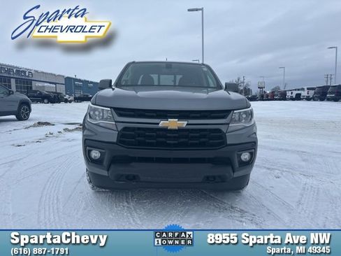 Used 2022 Chevrolet Colorado LT w/ LT Convenience Package image 8