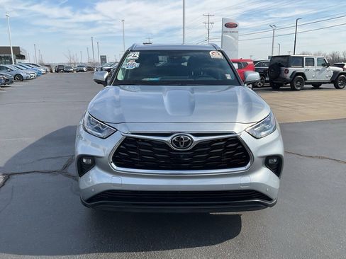 Used 2025 Toyota Highlander Limited image 27