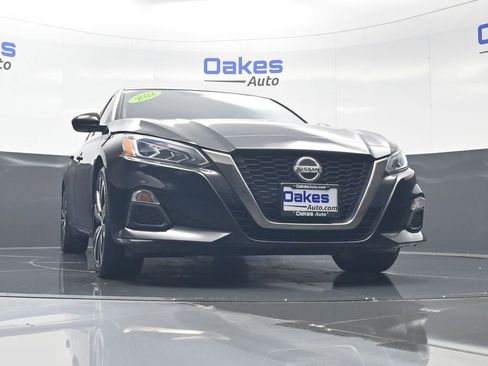 Used 2022 Nissan Altima 2.5 SR FWD image 37