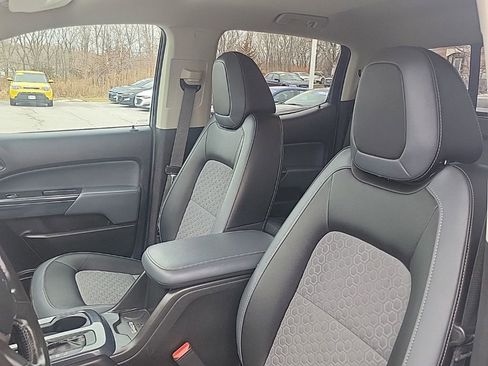 Used 2021 Chevrolet Colorado Z71 image 14