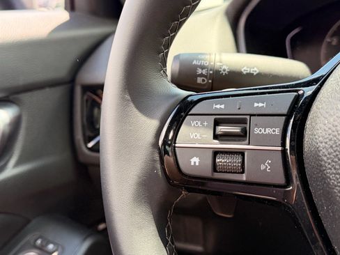 Used 2025 Honda Civic Sport image 15