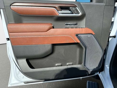 New 2026 GMC Sierra 1500 Denali Ultimate image 17