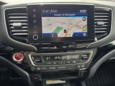 Certified 2023 Honda Ridgeline Black Edition image 6