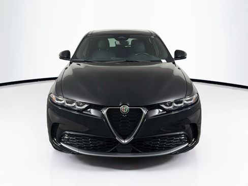 Used 2024 Alfa Romeo Tonale Ti w/ Active Assist Package AWD/4WD image 2