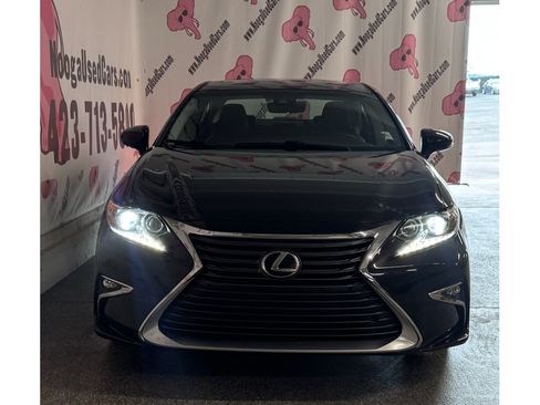 Used 2016 Lexus ES 350 w/ Luxury Package w/Wood Trim FWD image 5