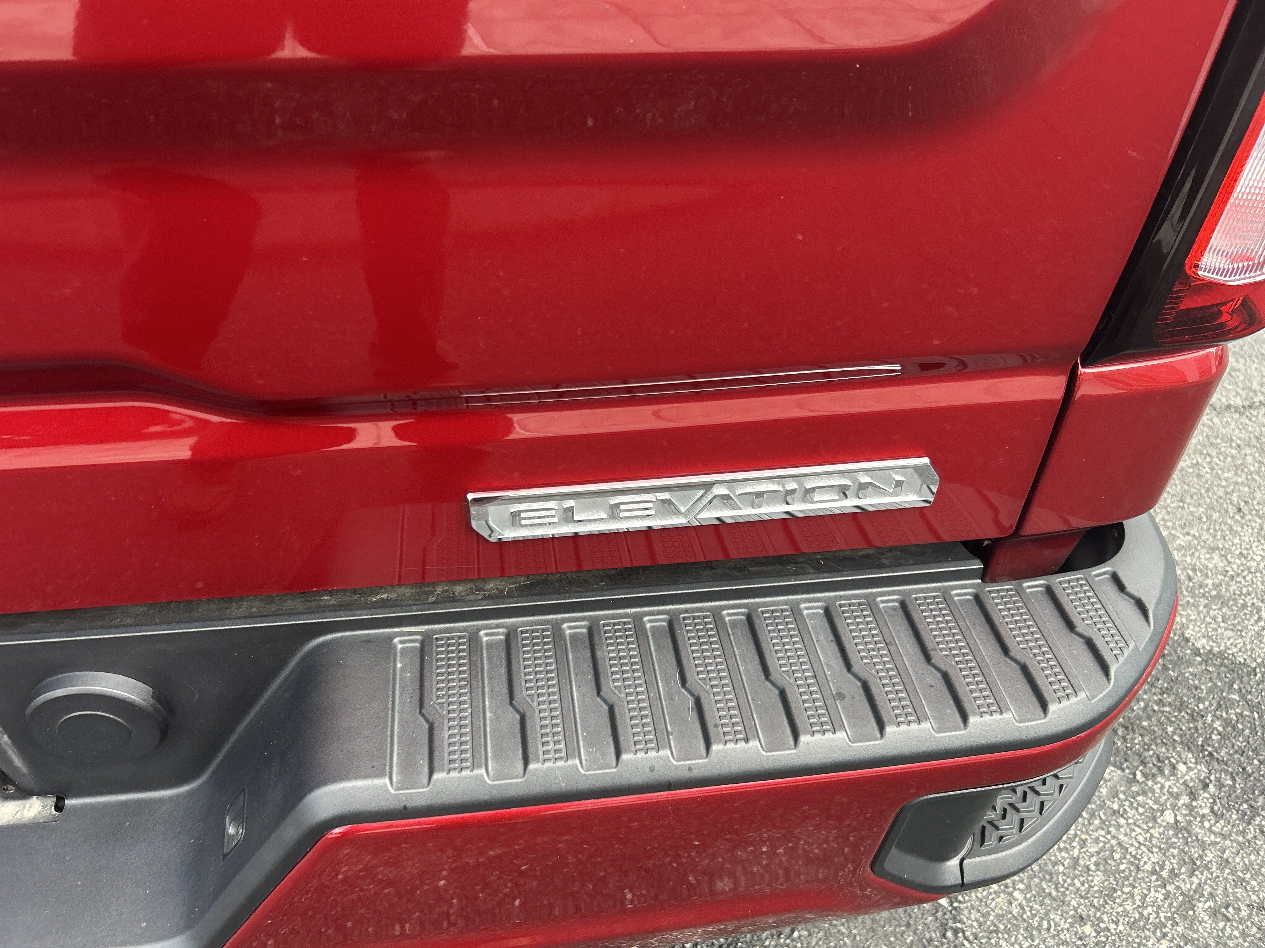 Used 2022 GMC Sierra 1500 Elevation AWD/4WD image 11