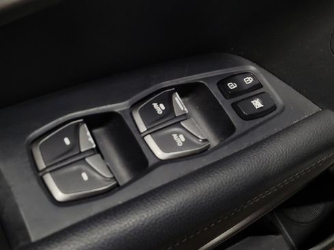 Used 2017 Hyundai Santa Fe Sport AWD/4WD image 27