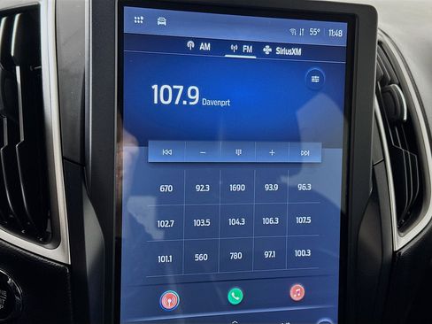 Used 2022 Ford Edge SEL image 14