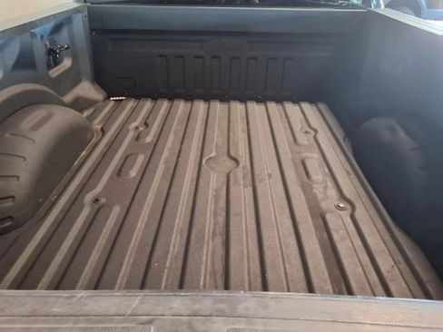 Used 2019 Ford F250 Lariat w/ Lariat Value Package AWD/4WD image 6