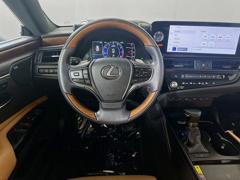 Used 2024 Lexus ES 350 Ultra Luxury w/ Accessory Package (Z2) FWD image 24