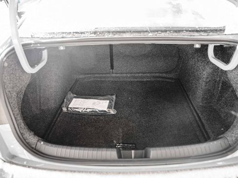 New 2026 Volkswagen Jetta SE image 12