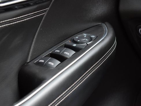 Used 2021 Buick Envision Preferred FWD image 21
