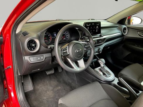 Used 2021 Kia Forte LXS FWD image 15