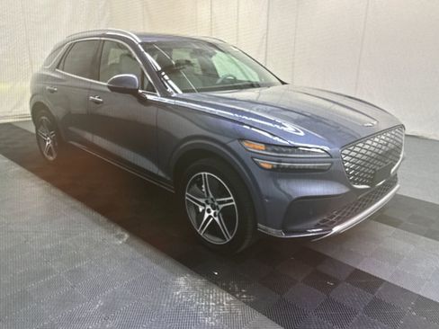 Used 2026 Genesis Electrified GV70 Prestige AWD/4WD image 5