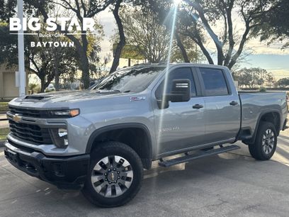 Used 2025 Chevrolet Silverado 2500 Custom w/ Custom Value Package