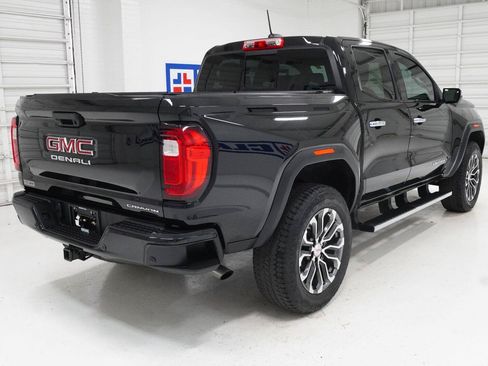 Used 2023 GMC Canyon Denali AWD/4WD image 30