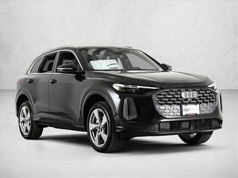 New 2025 Audi Q5 Premium Plus image 3