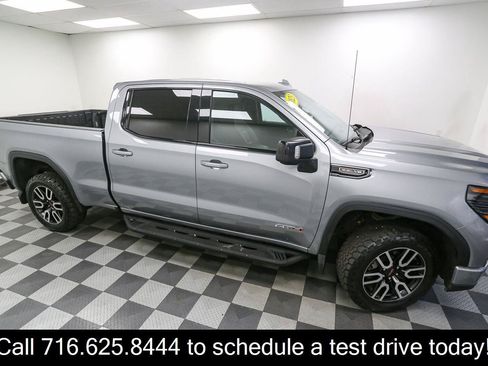 Used 2023 GMC Sierra 1500 AT4 w/ AT4 Premium Package AWD/4WD image 5
