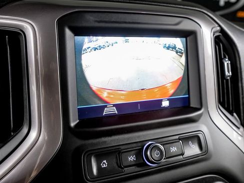 Used 2022 Chevrolet Silverado 1500 Custom AWD/4WD image 20