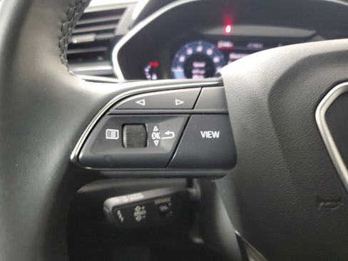 Used 2024 Audi Q3 2.0T Premium w/ Convenience Package image 25