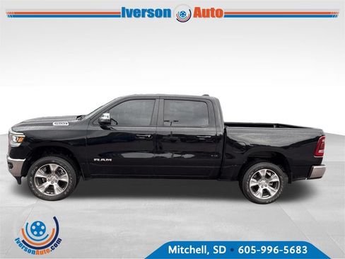 Used 2023 RAM 1500 Laramie AWD/4WD image 1