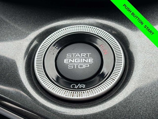 Used 2022 Jeep Grand Cherokee L Laredo w/ Luxury Tech Group I AWD/4WD image 15