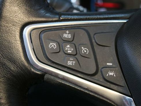 Used 2016 Chevrolet Malibu LT FWD image 20