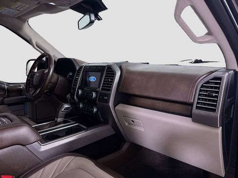 Used 2020 Ford F150 Limited w/ Trailer Tow Package image 29