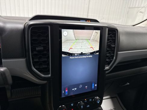 Used 2024 Ford Ranger XL w/ Trailer Tow Package image 15