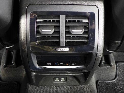 Used 2024 BMW X3 xDrive30i w/ Convenience Package AWD/4WD image 24