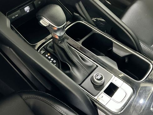 Used 2022 Kia Telluride LX image 21